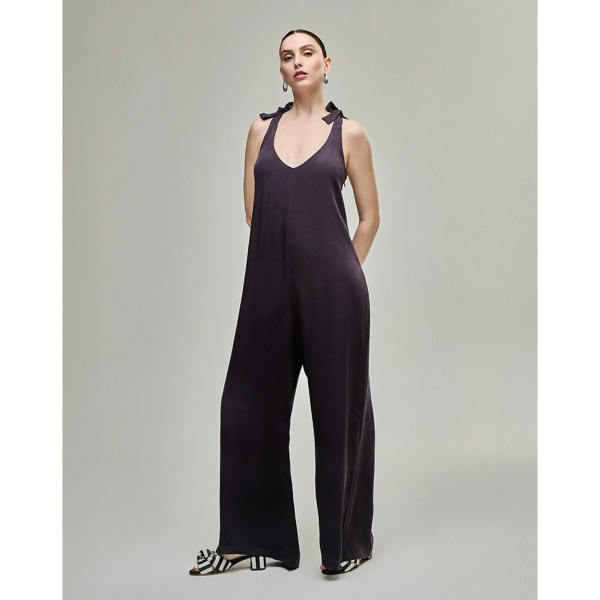 Macacão Pantalona Cosmo Bordeaux