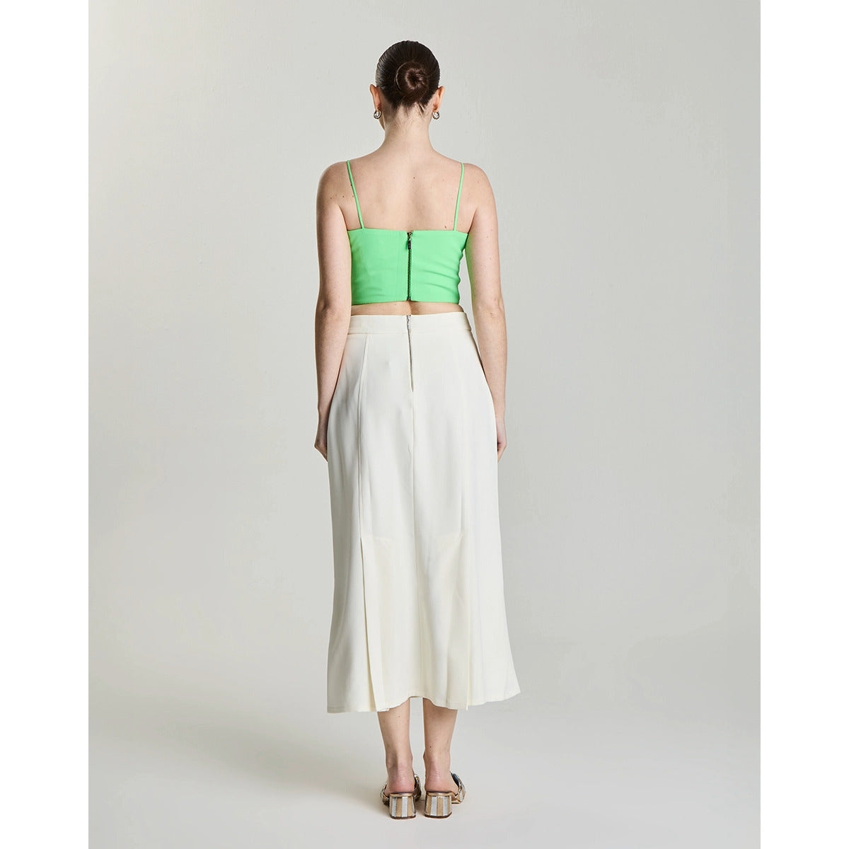 Saia Tailor Off Shell