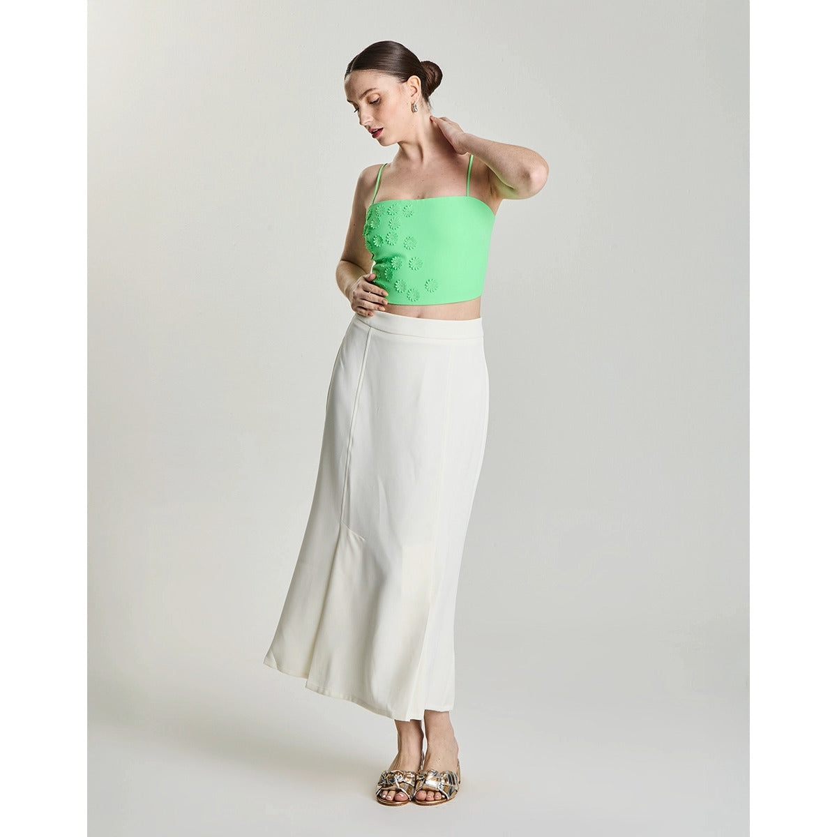Saia Tailor Off Shell