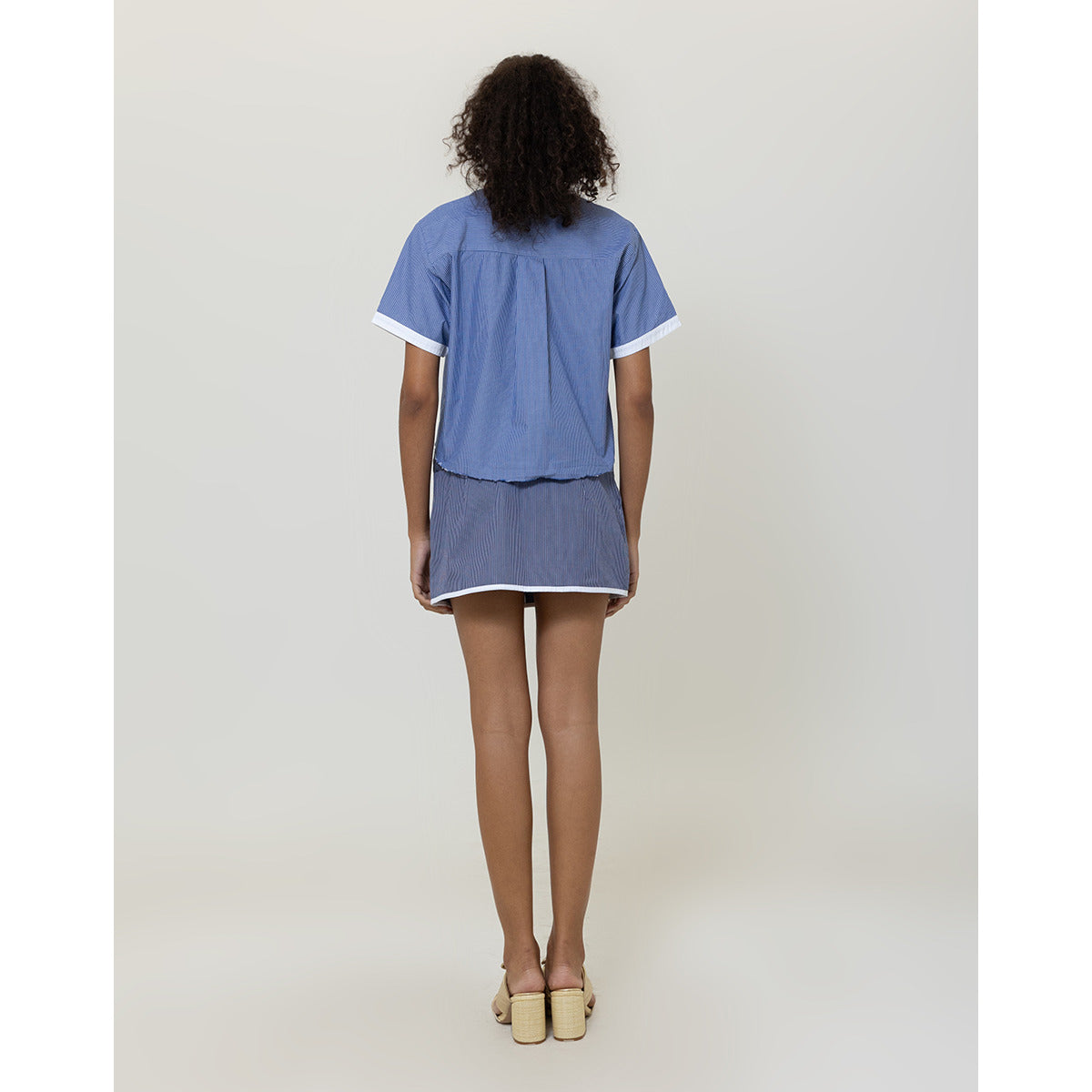 Saia Alfaitaria Azul Listras Brancas