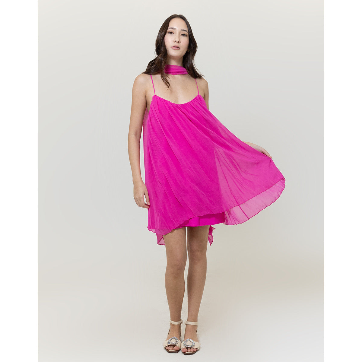 Vestido Curto Alças Cruzadas Costas Rosa Stacy