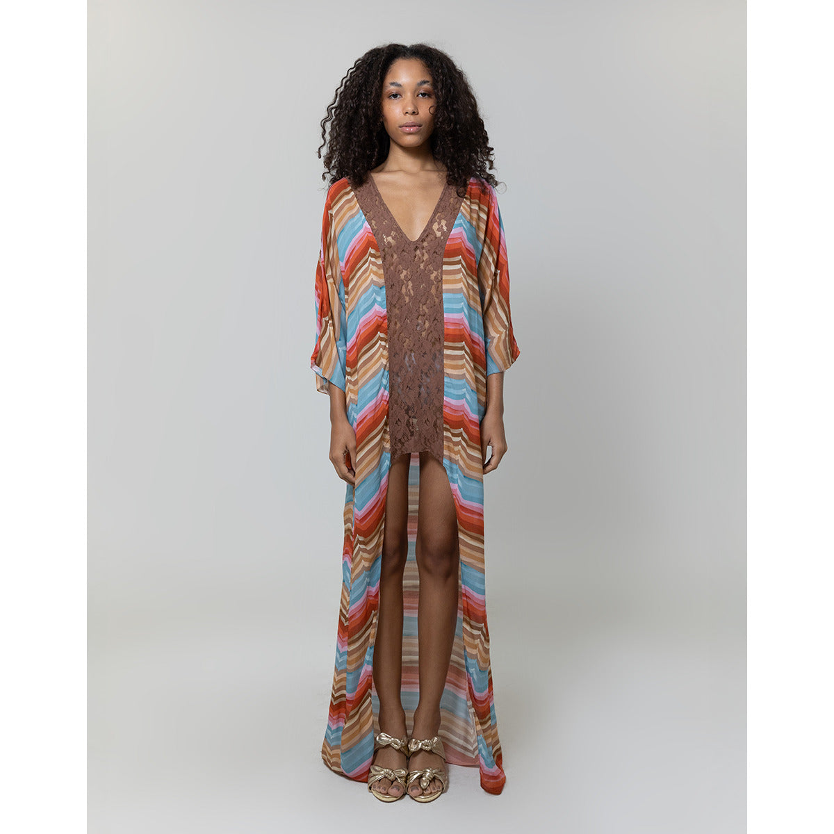 Kaftan Longo Crurvas Brasileiras