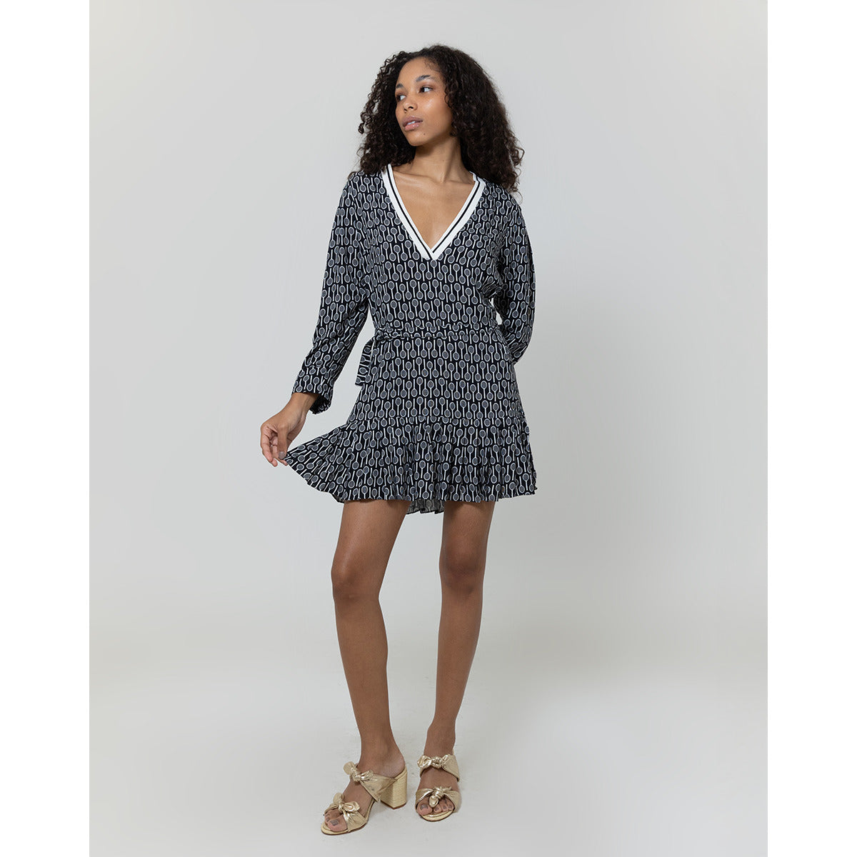 Vestido Curto Decote V Pregas Racquet