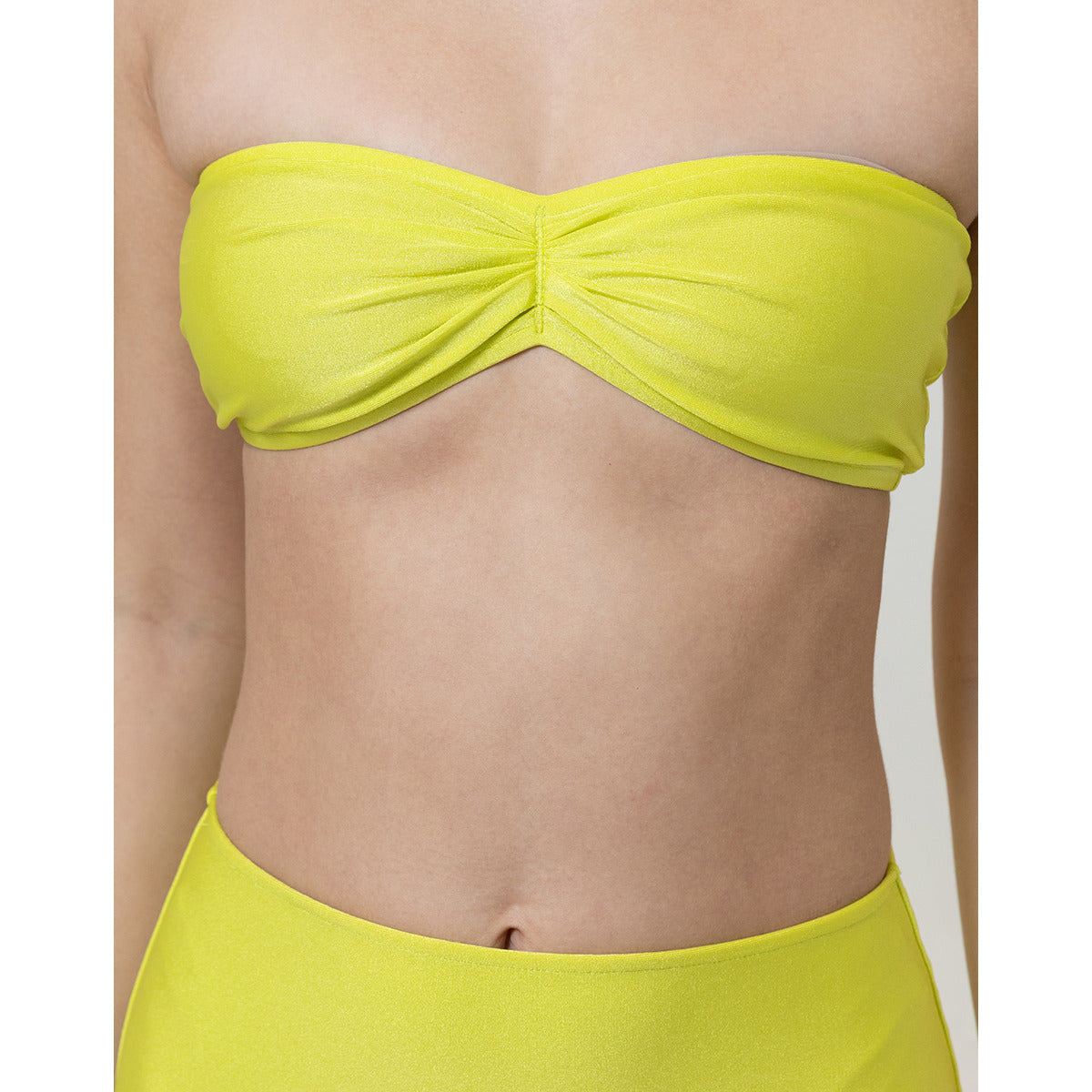 Conjunto Top Saia Plumas Renda Guipure