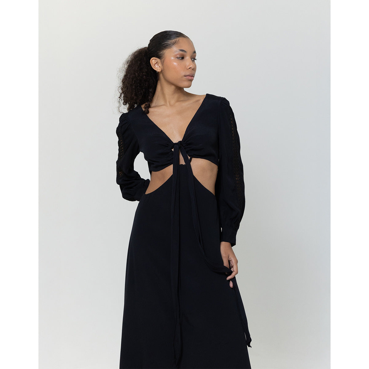 Vestido Recorte Preto PP