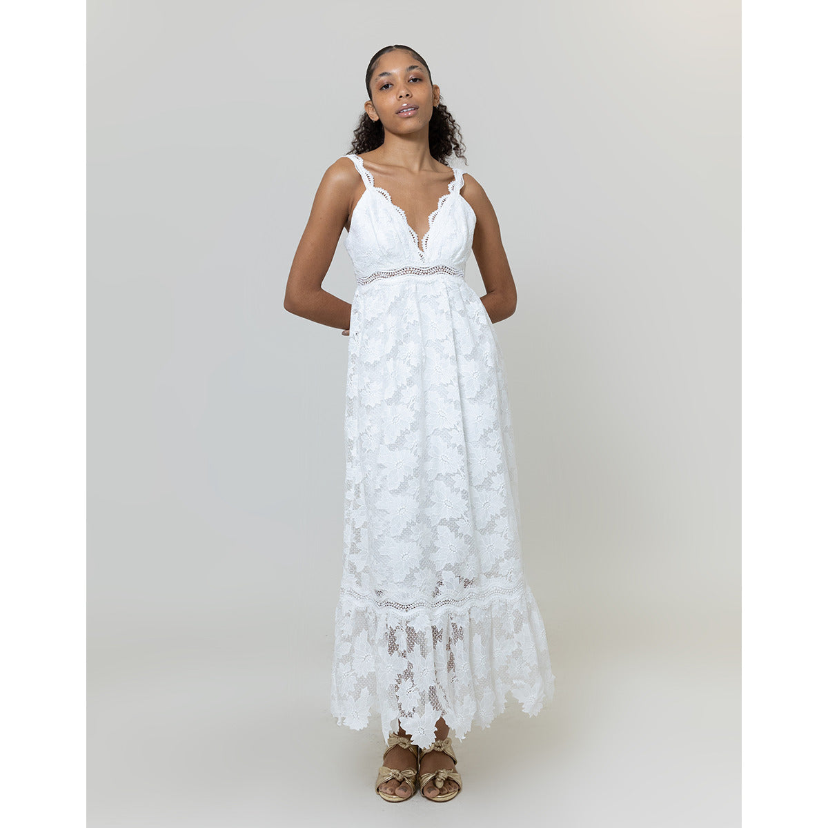 Vestido Maxi Renda Floral Off Shell